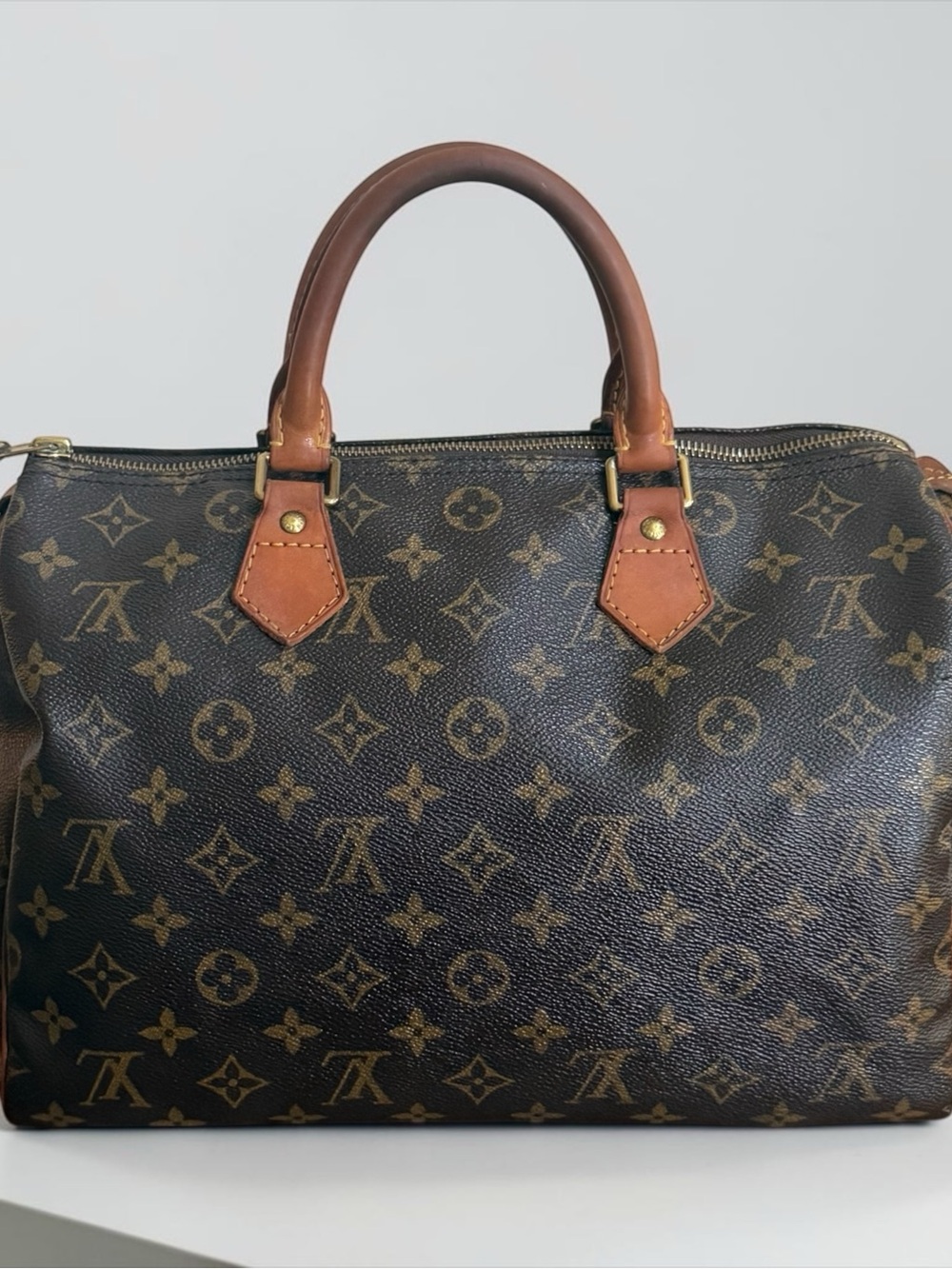 Authenticated Louis Vuitton Speedy 30 Vintage Monogram Bag! EUC! COA! - Picture 4 of 16